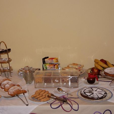 Bed and Breakfast Gentarrubia Capoterra Exterior foto