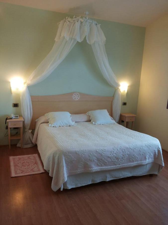 Bed and Breakfast Gentarrubia Capoterra Exterior foto