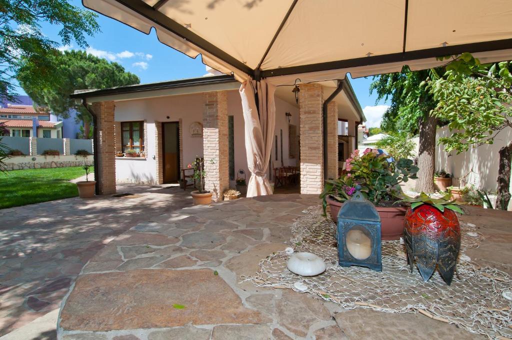 Bed and Breakfast Gentarrubia Capoterra Exterior foto