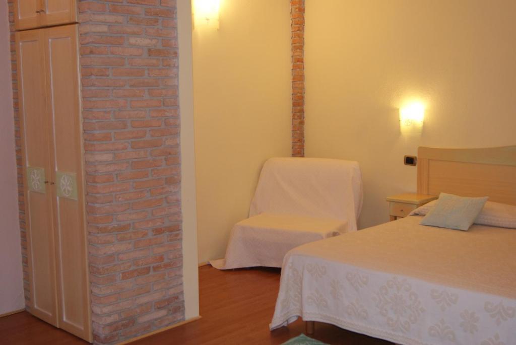 Bed and Breakfast Gentarrubia Capoterra Habitación foto